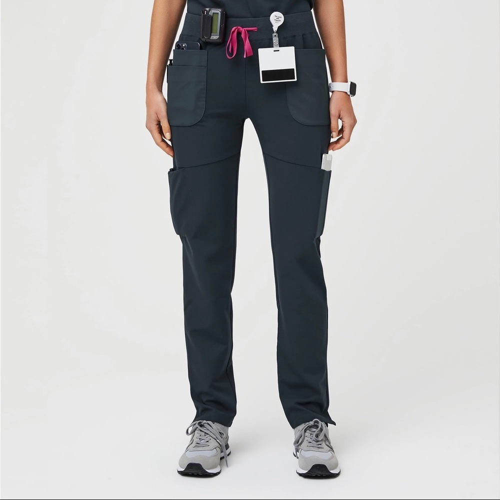 Figs Dark Harbor Mundri scrub pants Size Small